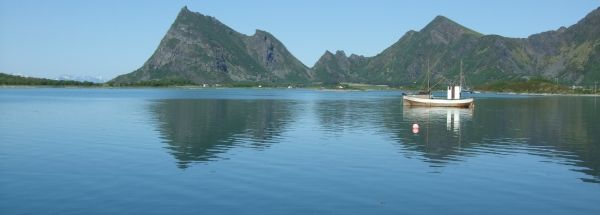  Pontos turísticos  ilha Engeløya Turismo 